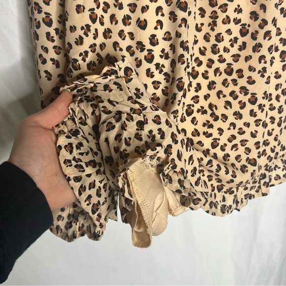 Trixxi Leopard Double Lined Shorts Romper Size Small - Picture 10 of 11